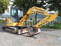 Komatsu PC55MR-5E0 with 3 buckets