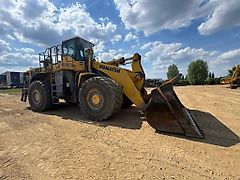 Komatsu WA600-6 ** BJ. 2016 ** 21000H/ Motor neu überholt