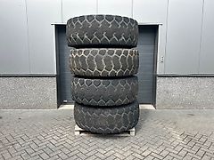 Hyundai HL757-Aeolus 20.5R25 (525/80R25)-Tire/Reifen/Band