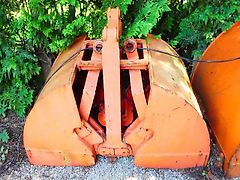 Atlas - Greifer/ Greifer-Unterteil für E32, SB=700mm - Schnittbreite: ca. 700 mm - Öffnungsweite: ca. 1.400 mm - Bagger: 13t-20t